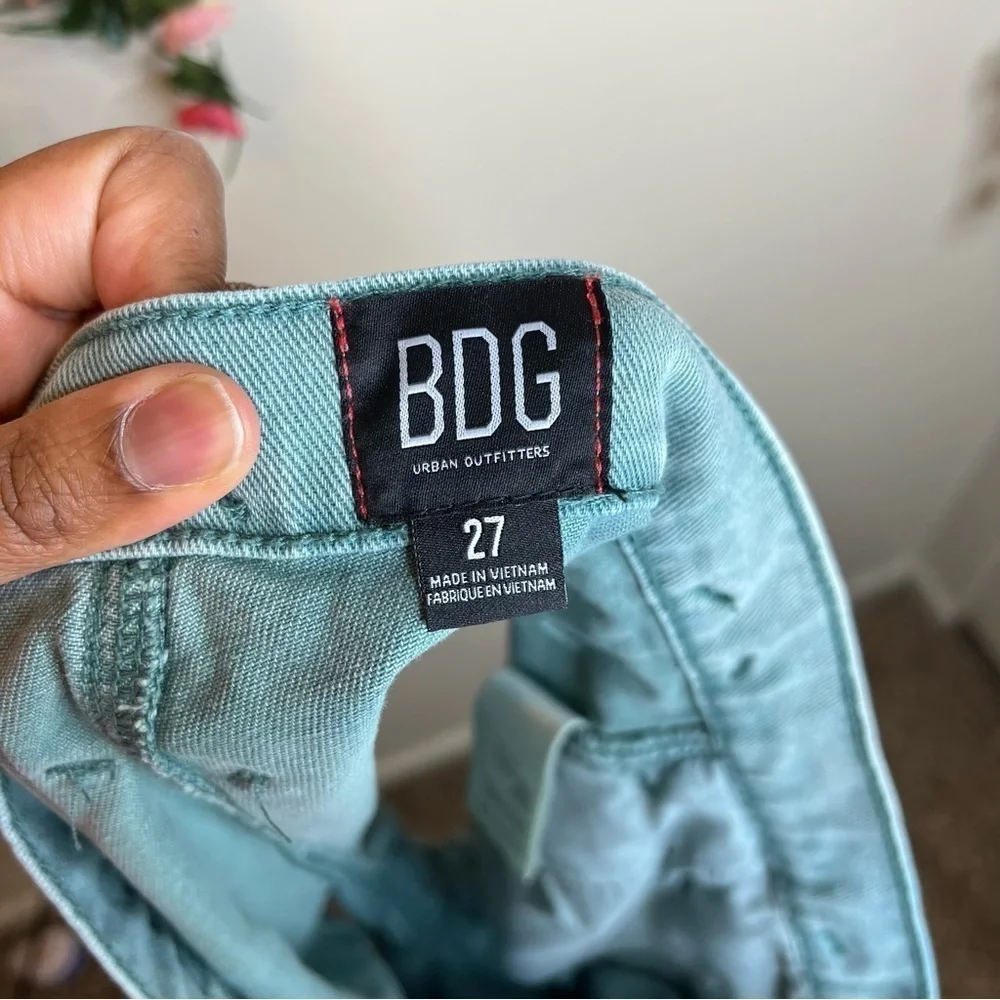BDG Cora Acidwash Paperbag Jean Shorts OB973734 Size 27 Boho Teal Green Women - Picture 3 of 10